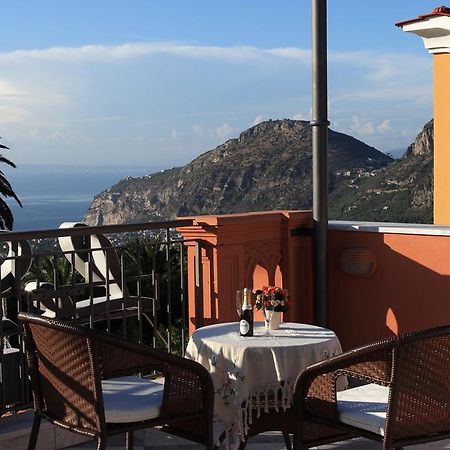 Le Due Sirene Bed & Breakfast Piano di Sorrento Exterior photo