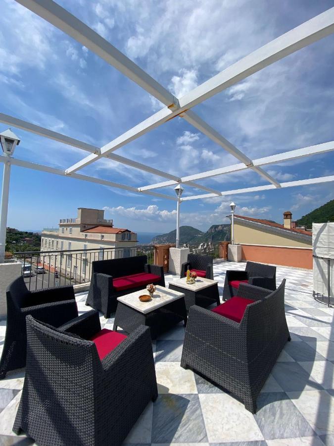 Le Due Sirene Bed & Breakfast Piano di Sorrento Exterior photo